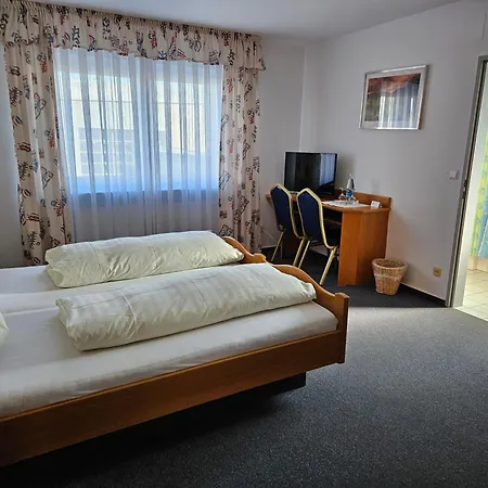 Hotel Frohmueller Rauenberg (Baden-Wurttemberg)